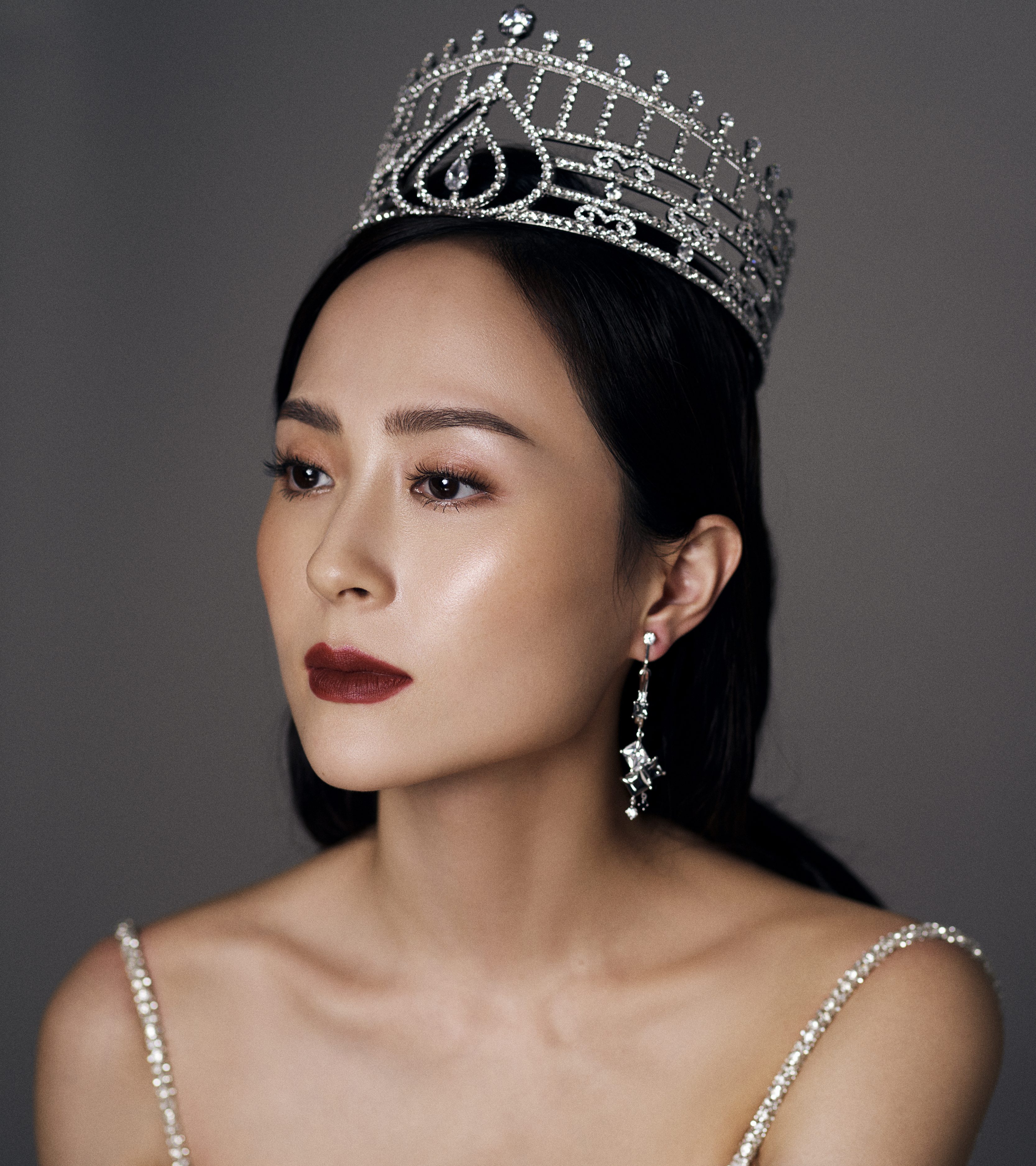 fashion makeup artist, editorial, fashion week makeup, red carpet makeup, luxury makeup artist, paris makeup, makeup in paris, 香港小姐, 明星化妝師, miss hong kong makeup artist