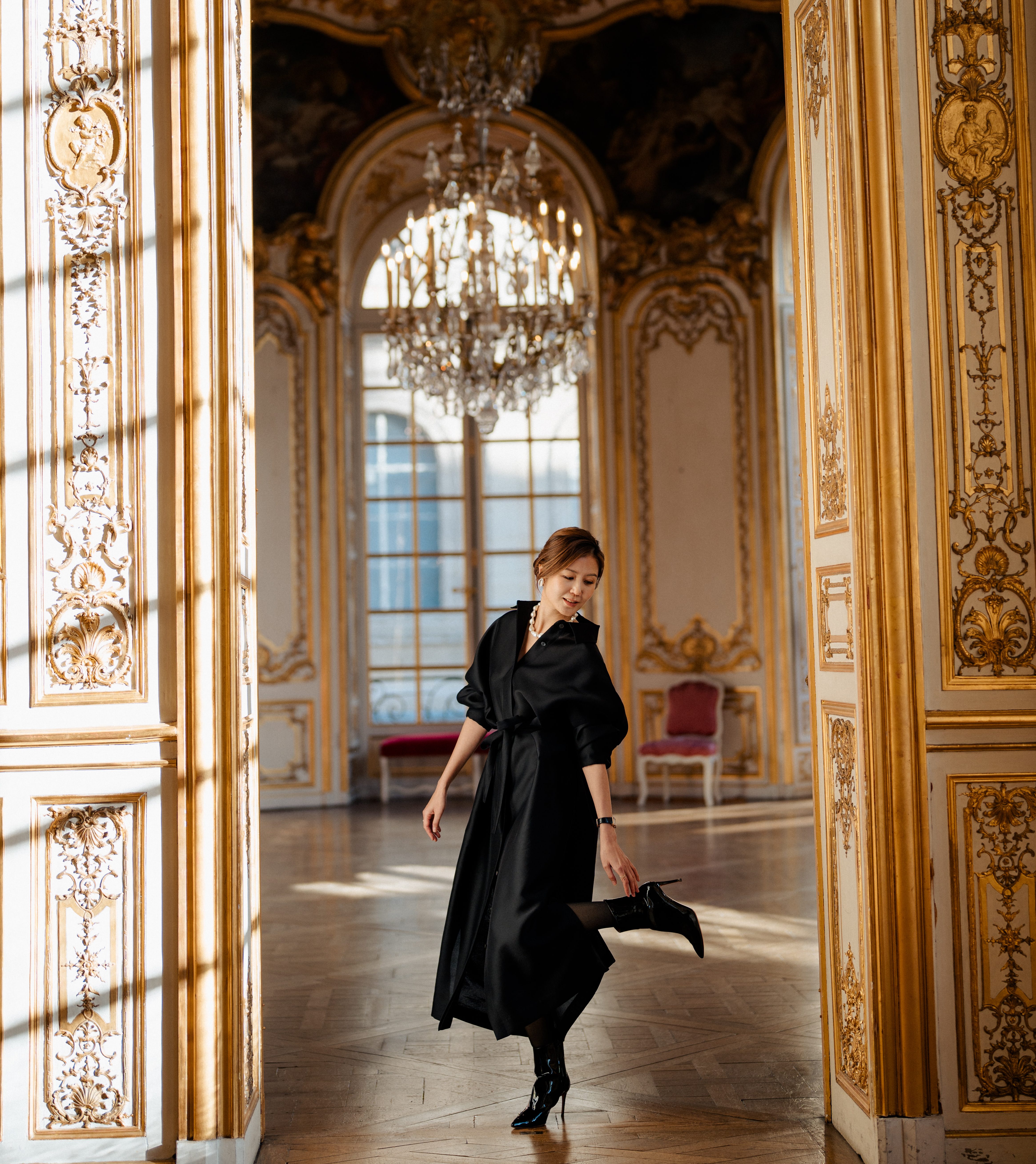 paris makeup, makeup in paris, destination makeup, luxury wedding, elopement, engagement, photoshoot, chateau wedding, french wedding, bridal makeup and hairstyling, fine art wedding, fine art photography, usa, wedding planning